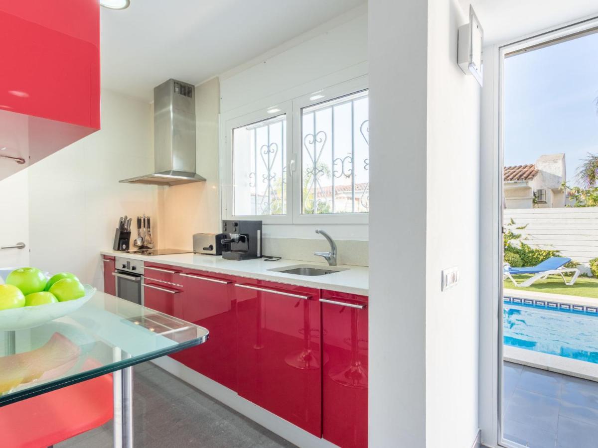 Holiday Home Alberes By Interhome Empuriabrava Εξωτερικό φωτογραφία